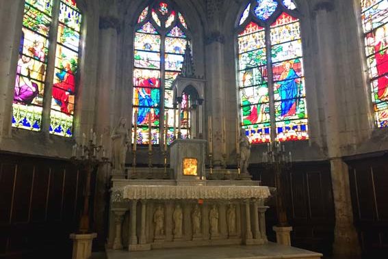 autel de l'église Sainte-Marie-Madeleine de Maignelay